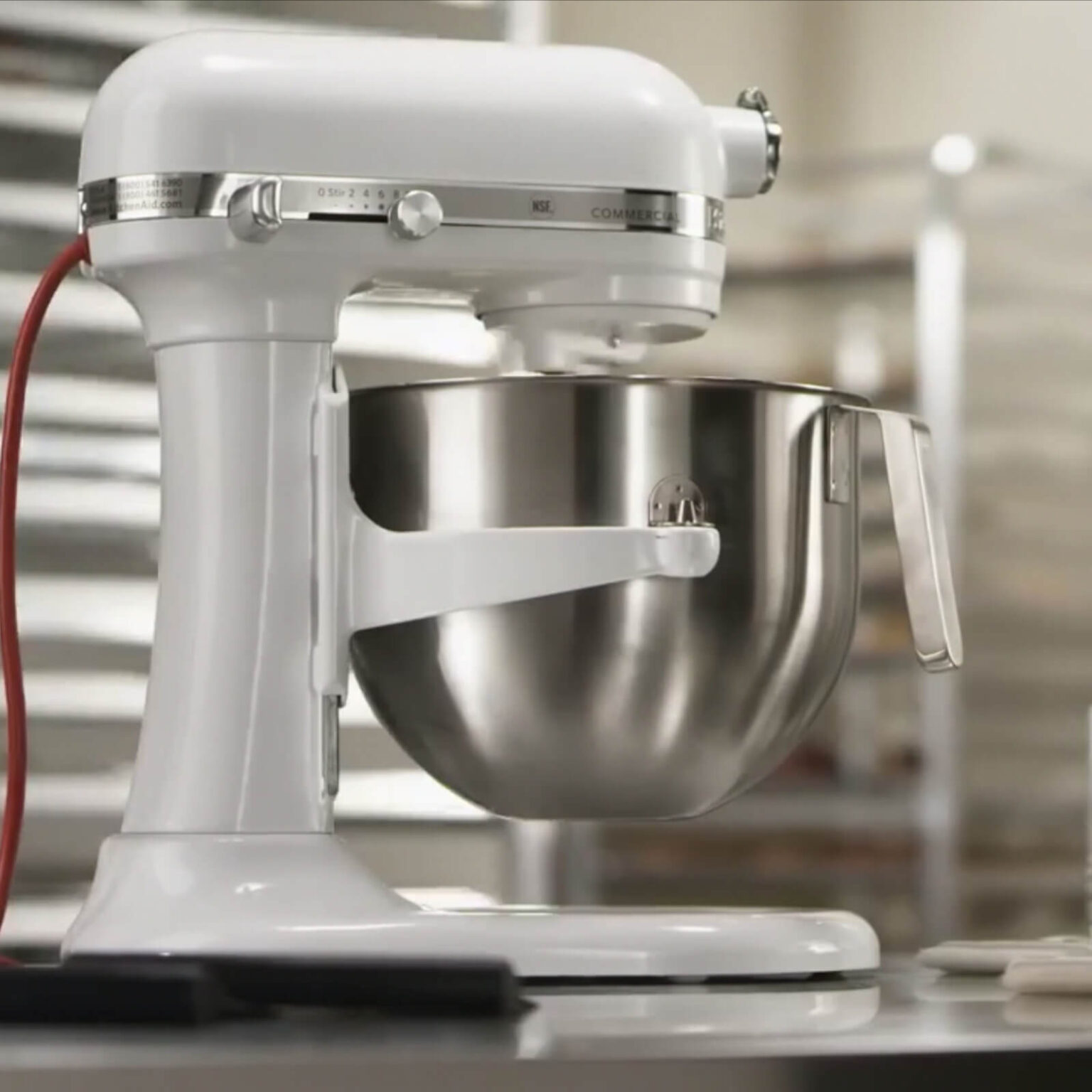 What’s the Best KitchenAid Stand Mixer to Buy?